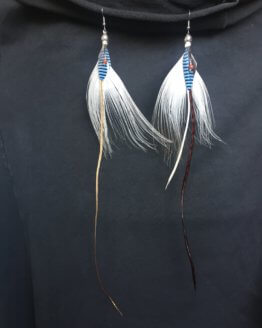 boucles d'oreille "white peacock"