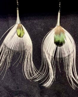 Boucles d'oreille "Plumes de paon" blanches